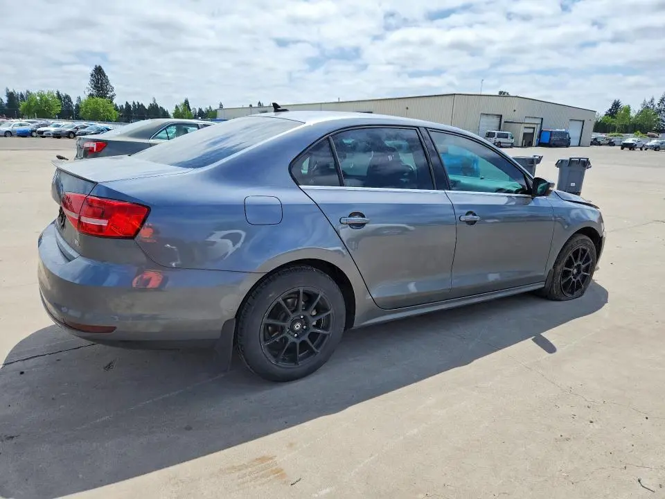 2015 VOLKSWAGEN JETTA TDI  