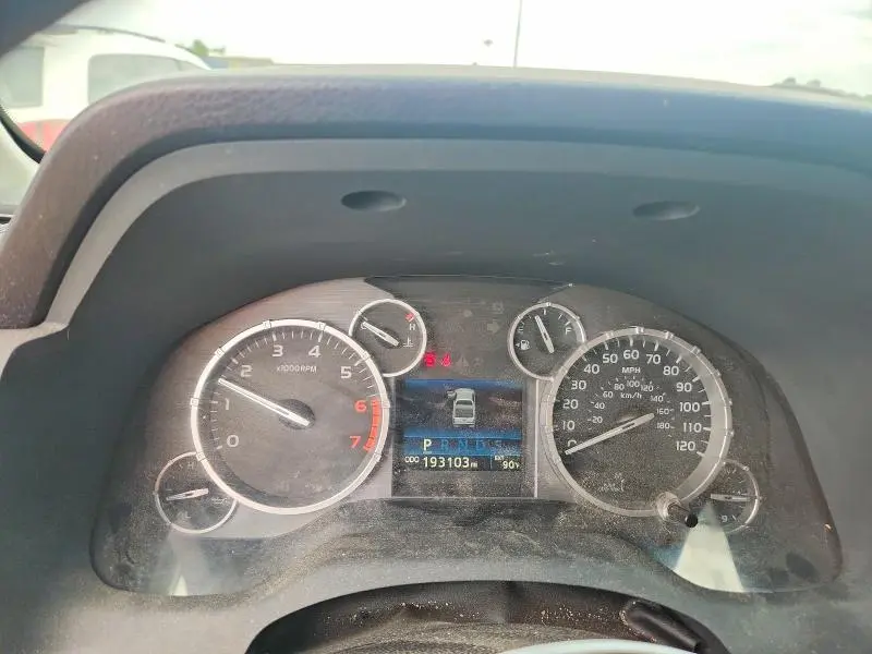 2016 TOYOTA TUNDRA SR5  
