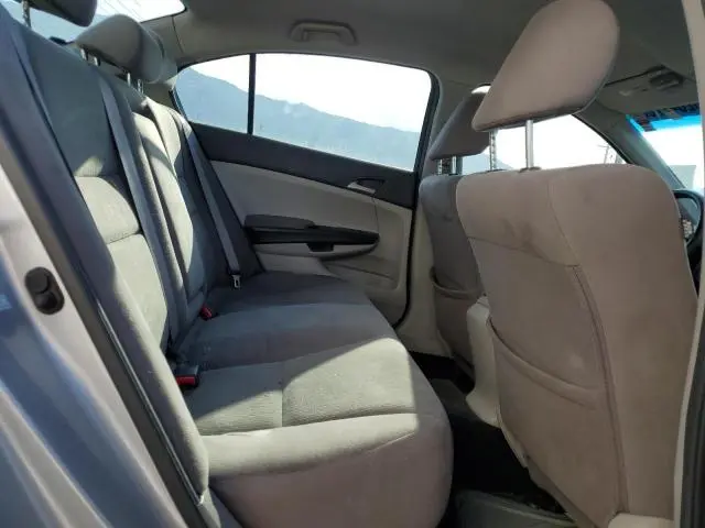 2011 HONDA ACCORD LX  