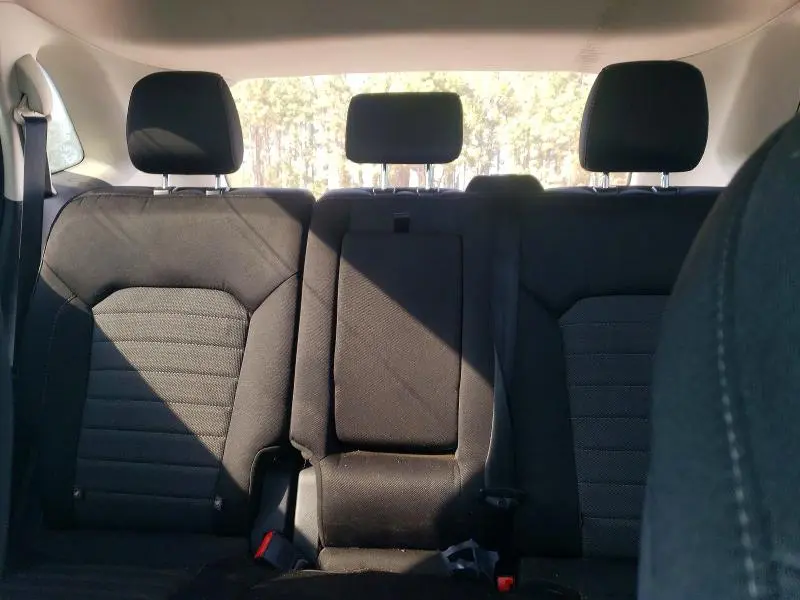 2016 FORD EDGE SE  