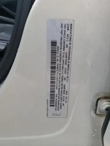 2011 VOLKSWAGEN JETTA SE  