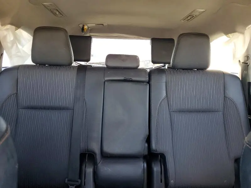2015 TOYOTA HIGHLANDER LE PLUS  
