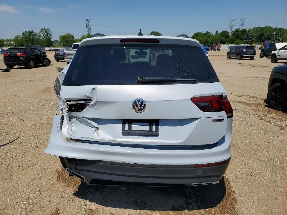 2019 VOLKSWAGEN TIGUAN SE/SEL/SEL R-LINE JET-BLACK/SE  