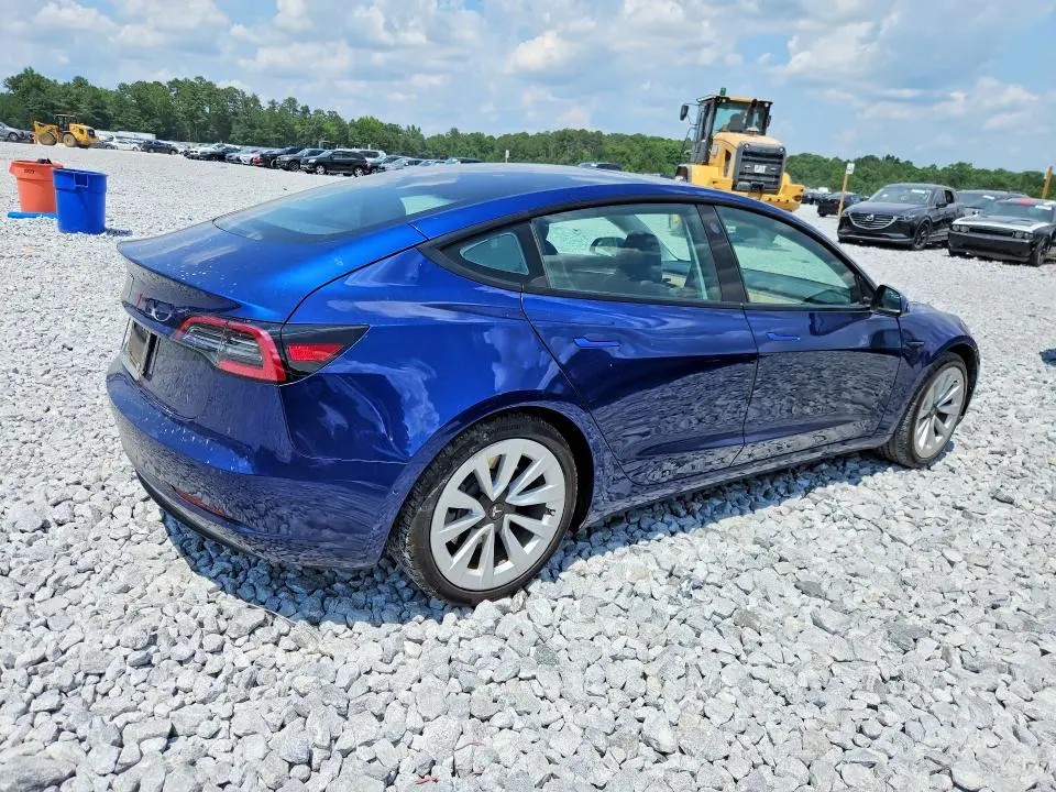 2021 TESLA MODEL 3   