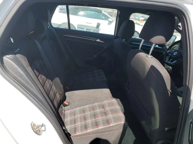 2017 VOLKSWAGEN GTI S  