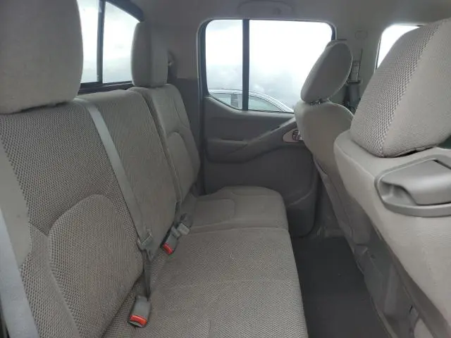 2014 NISSAN FRONTIER S  