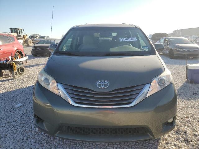 2014 TOYOTA SIENNA XLE