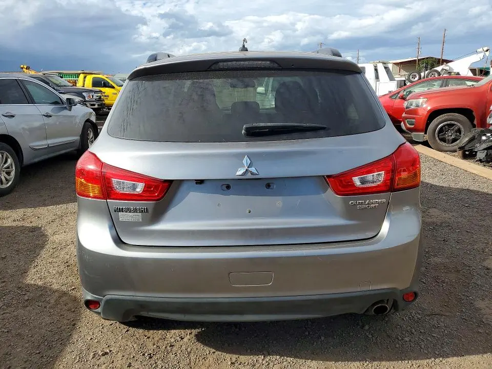 2014 MITSUBISHI OUTLANDER SE  