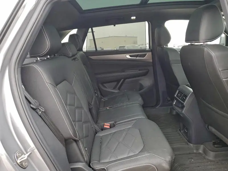 2025 VOLKSWAGEN ATLAS CROSS SPORT SE  