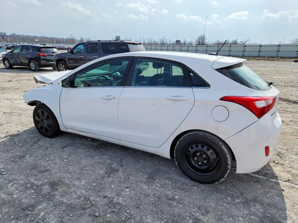 2017 HYUNDAI ELANTRA GT BASE  