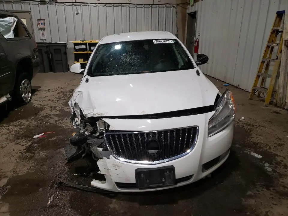 2012 BUICK REGAL   