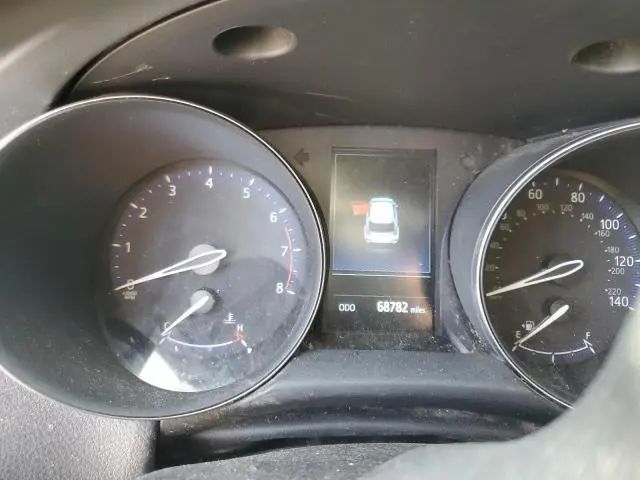 2022 TOYOTA C-HR XLE  