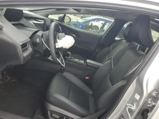 2023 TOYOTA PRIUS LE