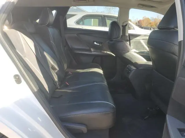 2015 TOYOTA VENZA LE  