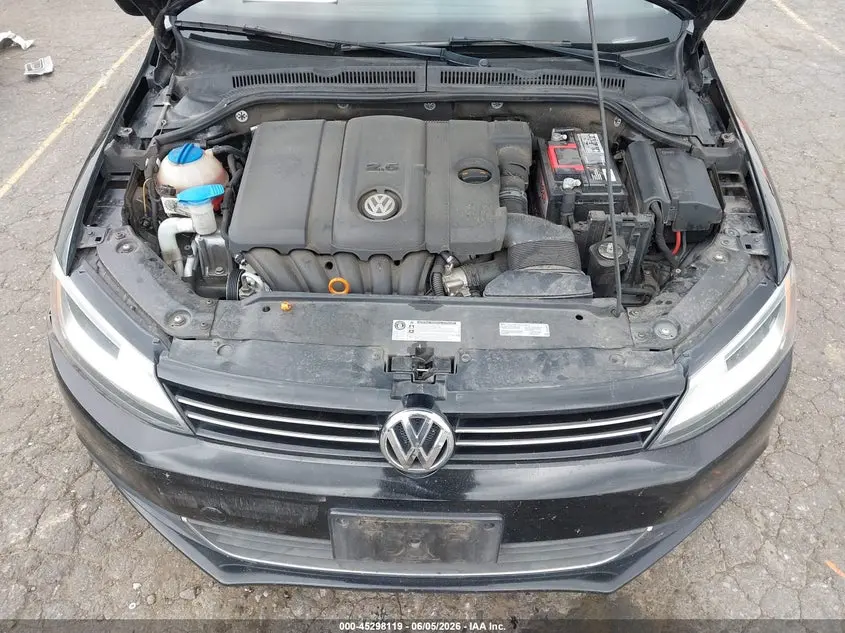 2013 VOLKSWAGEN JETTA 2.5L SE