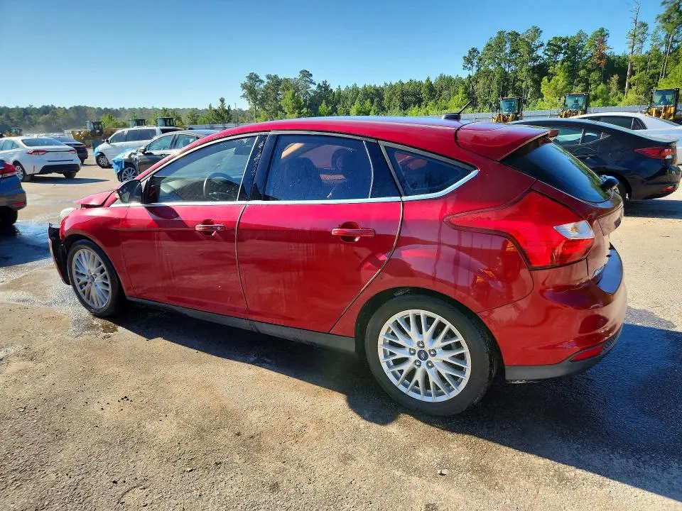 2014 FORD FOCUS TITANIUM  