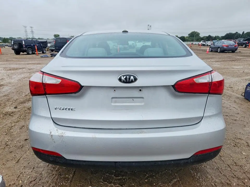 2015 KIA FORTE LX  