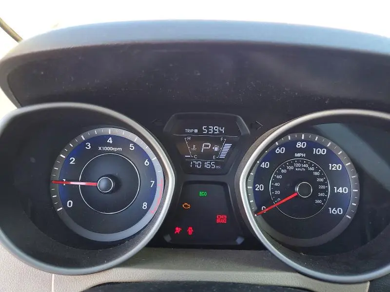 2014 HYUNDAI ELANTRA SE  