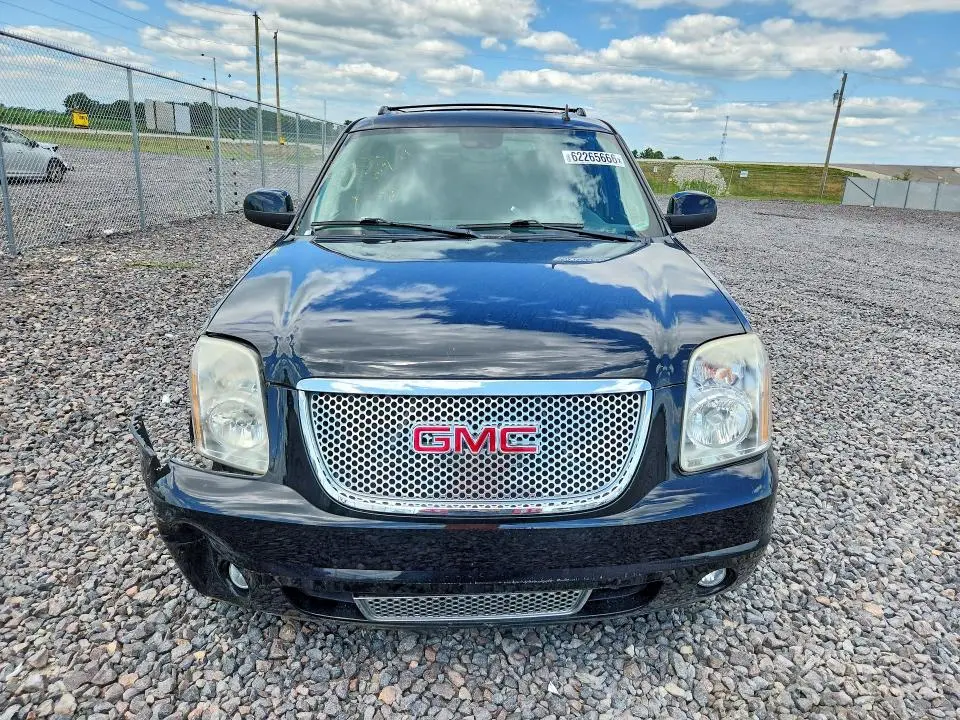 2014 GMC YUKON XL DENALI  