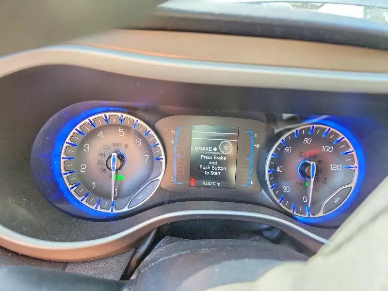 2017 CHRYSLER PACIFICA LX  