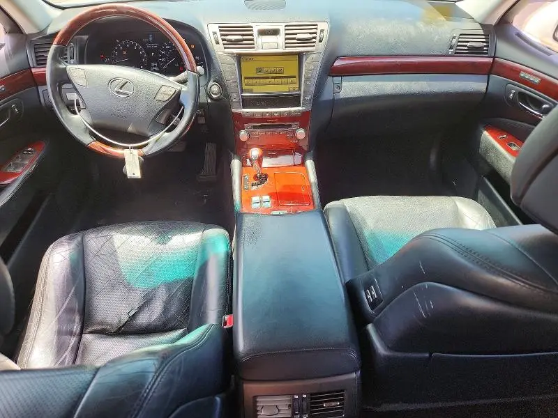 2010 LEXUS LS 460  