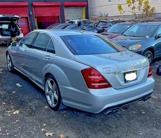 2010 MERCEDES-BENZ S 63 AMG  