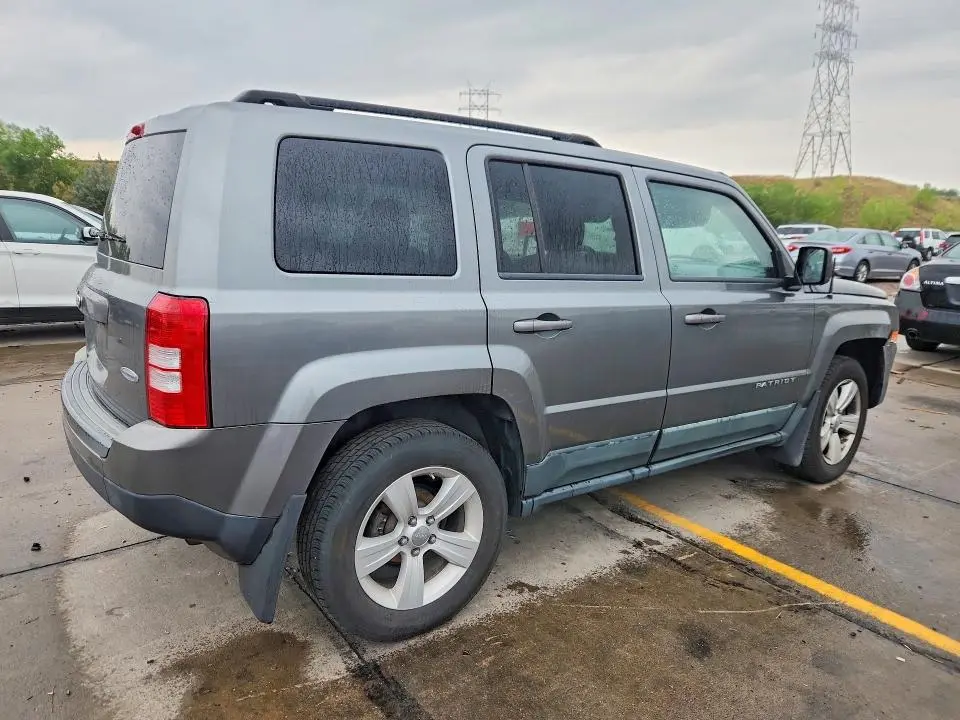 2011 JEEP PATRIOT SPORT  