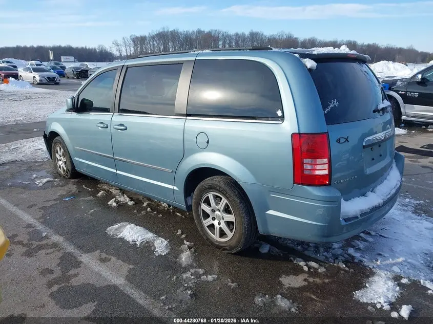 2010 CHRYSLER TOWN & COUNTRY TOURING