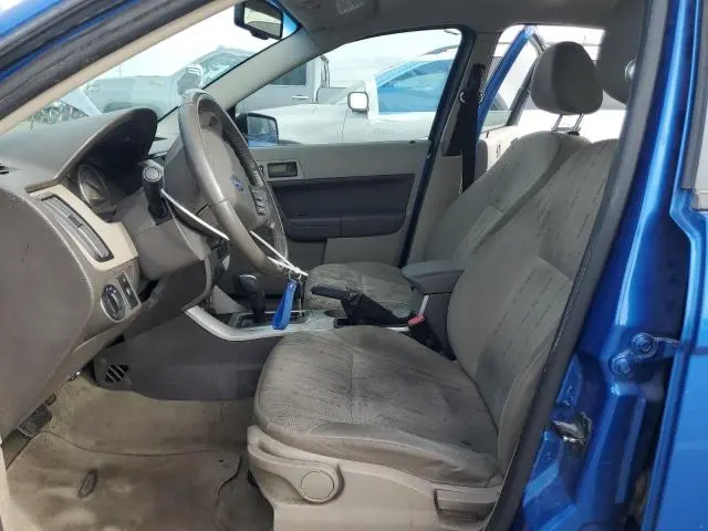 2011 FORD FOCUS SE  