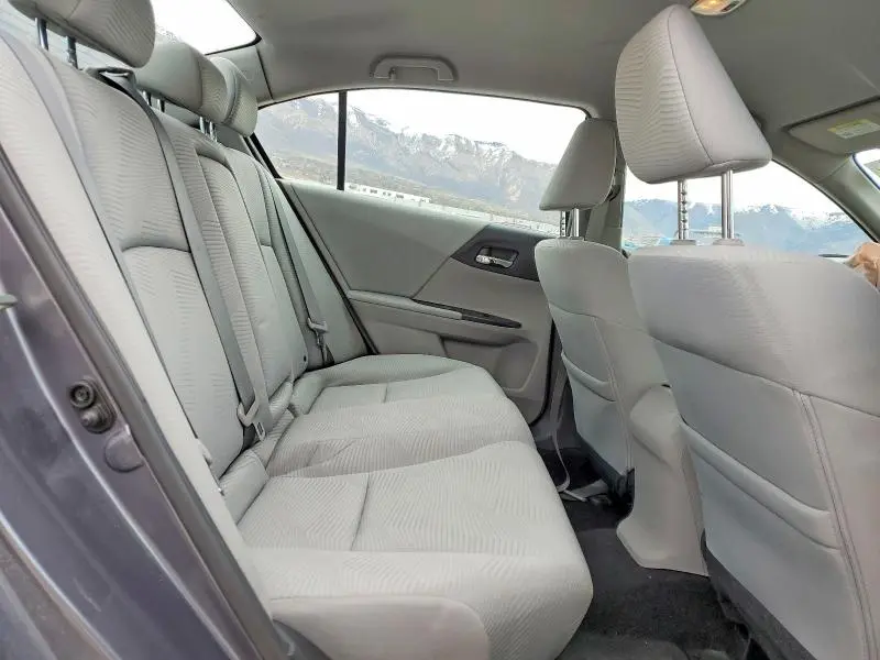 2017 HONDA ACCORD LX  