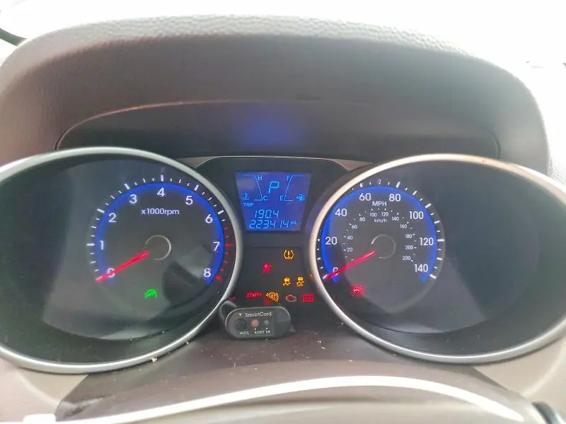 2014 HYUNDAI TUCSON SE  