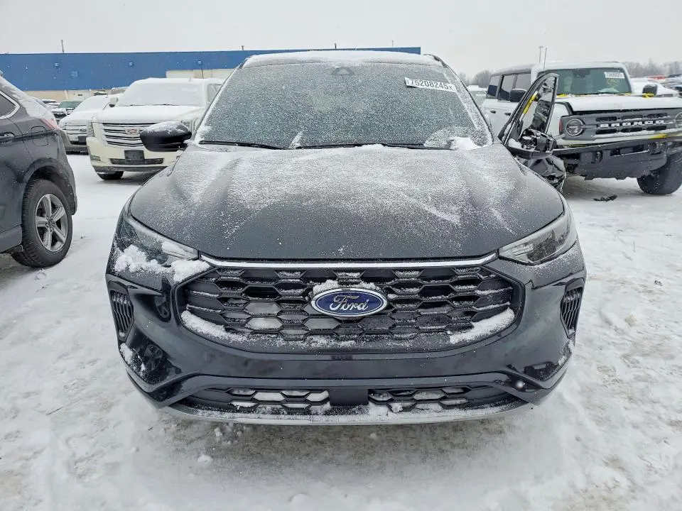 2024 FORD ESCAPE ST LINE  