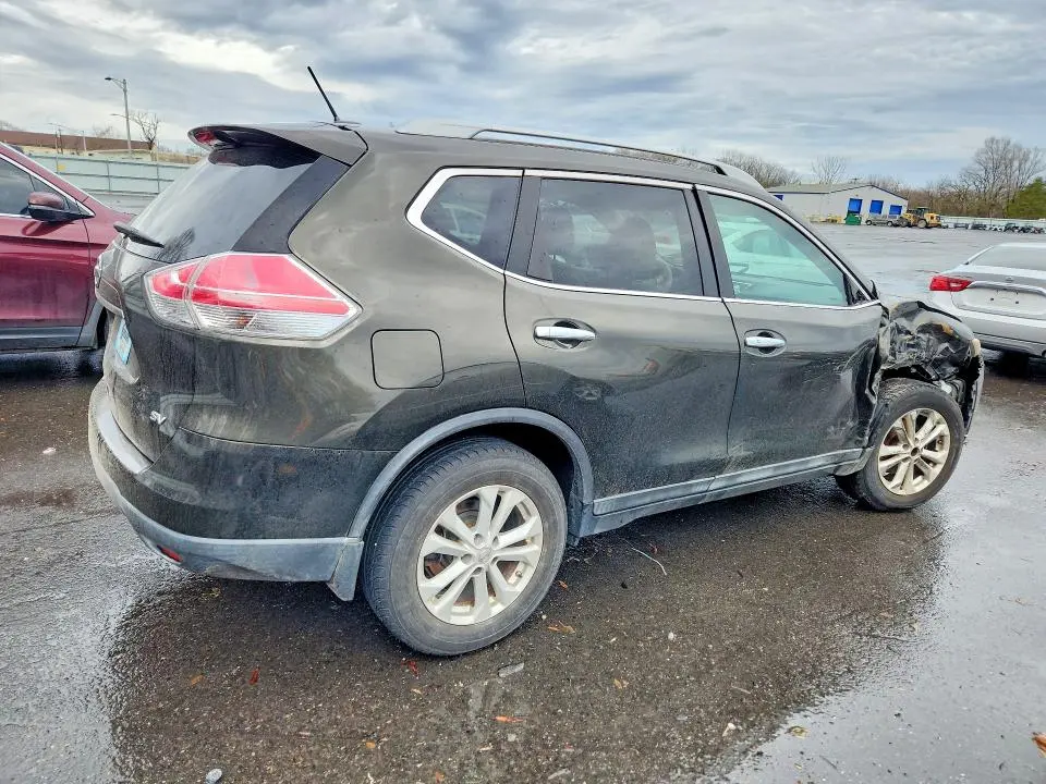 2015 NISSAN ROGUE SV  