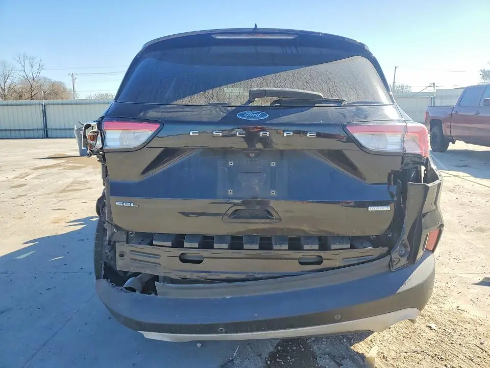 2020 FORD ESCAPE SEL  