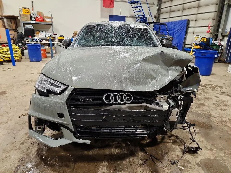 2018 AUDI A4 PRESTIGE  