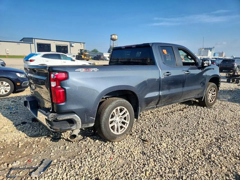 2020 CHEVROLET SILVERADO K1500 LT  