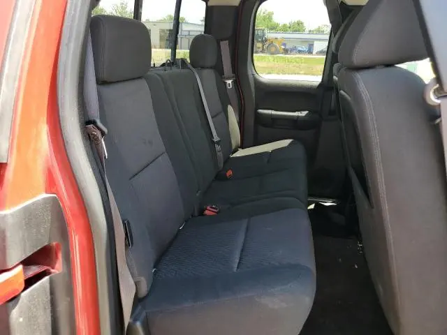 2013 GMC SIERRA K2500 SLE  