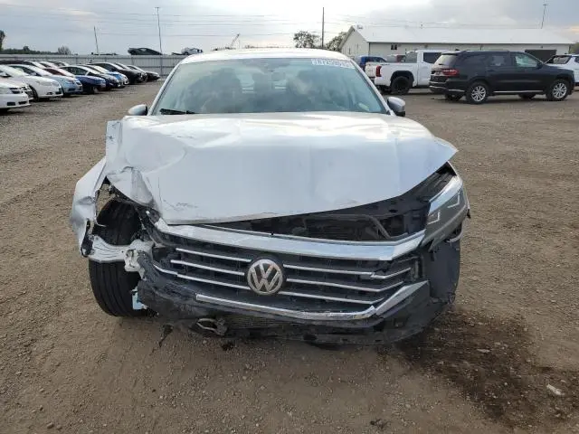 2020 VOLKSWAGEN PASSAT SE  