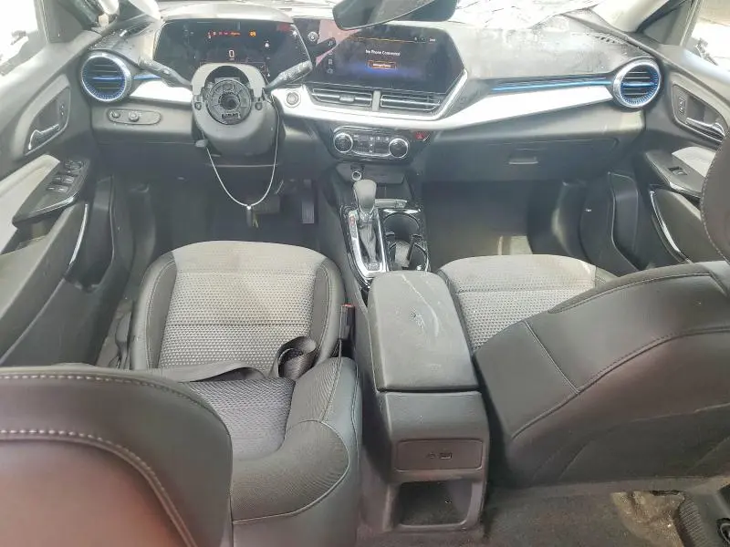 2025 CHEVROLET TRAX 1LT  