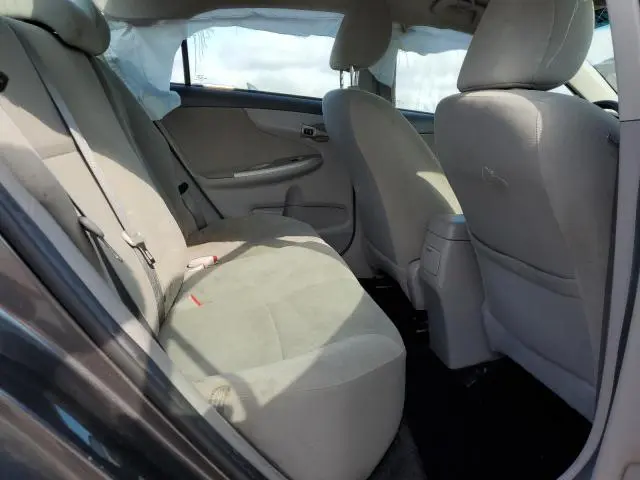 2013 TOYOTA COROLLA BASE  