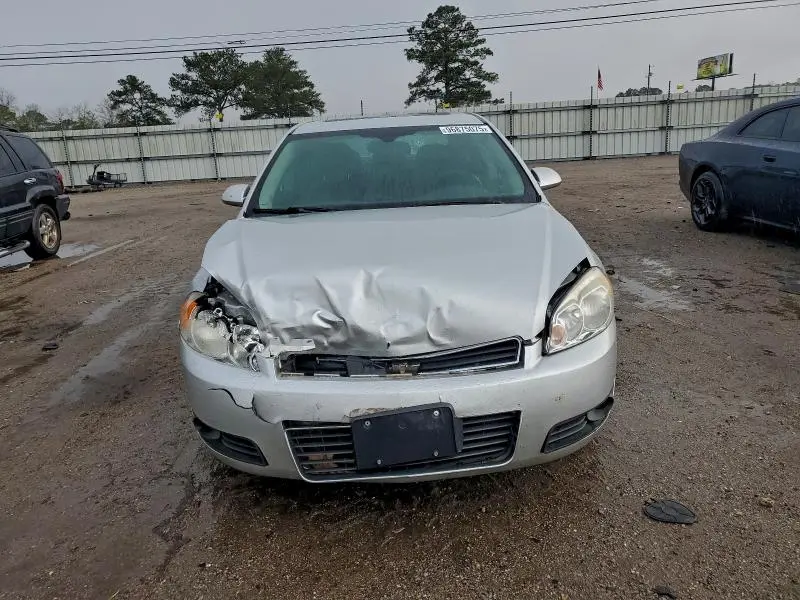 2011 CHEVROLET IMPALA LT  