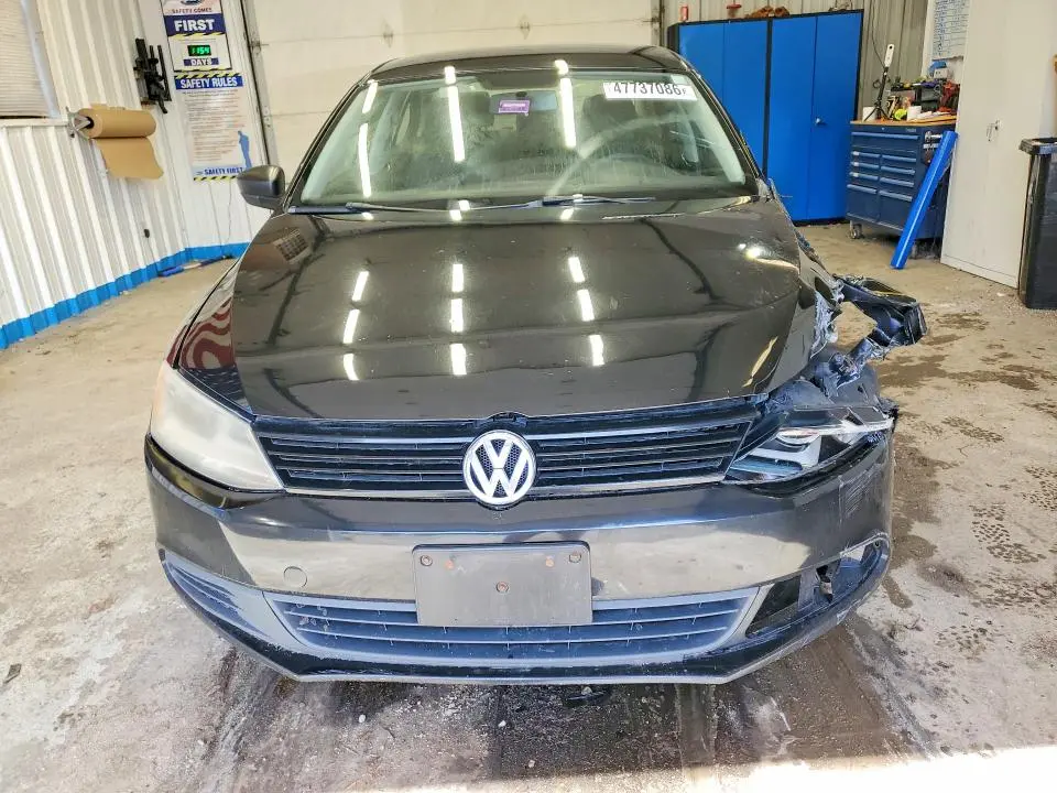 2014 VOLKSWAGEN JETTA   