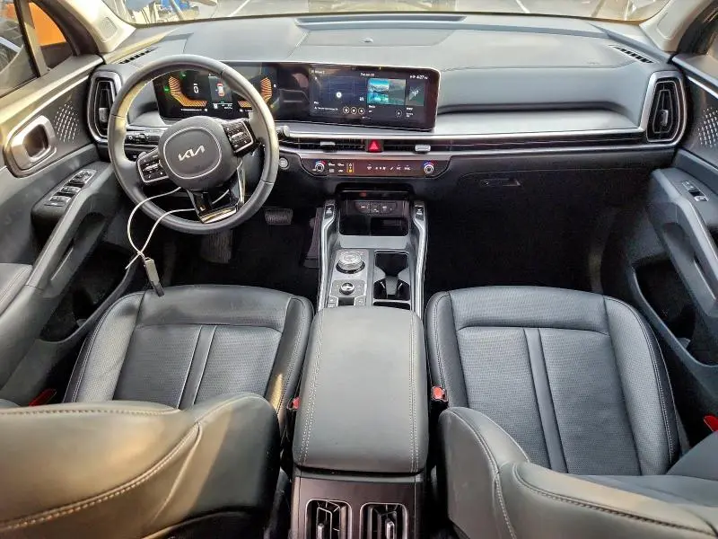 2025 KIA SORENTO   