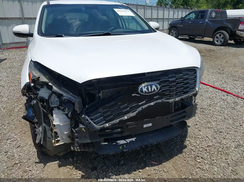 2019 KIA SORENTO 2.4L LX