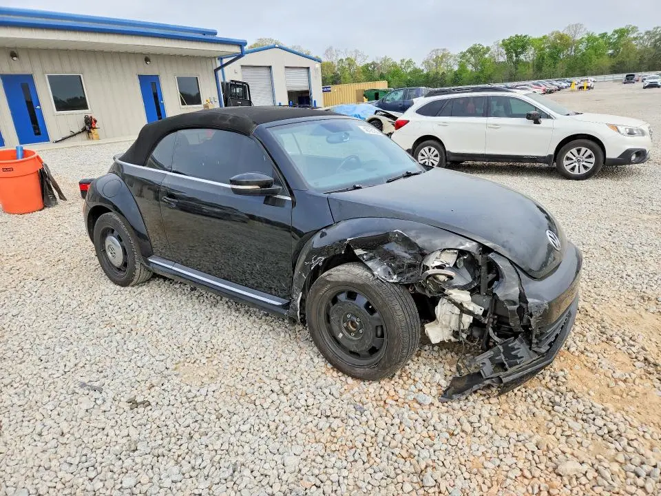 2014 VOLKSWAGEN BEETLE   