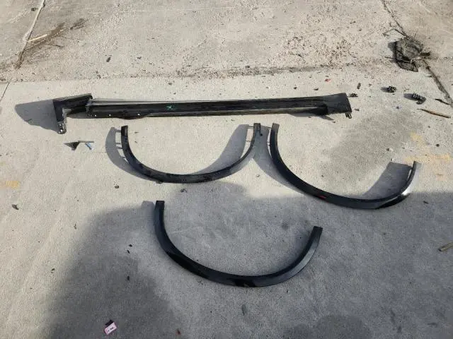 2024 VOLVO XC90 PLUS  