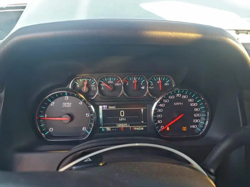 2015 CHEVROLET SUBURBAN K1500 LT  