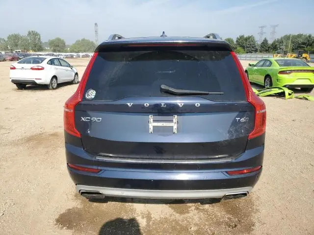 2017 VOLVO XC90 T6  
