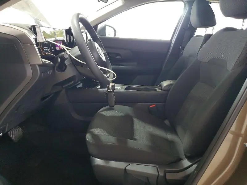 2025 NISSAN KICKS S  