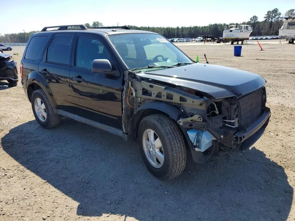 2012 FORD ESCAPE XLT  